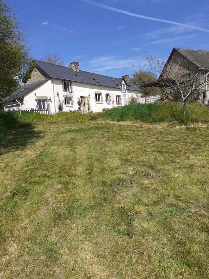 Private Farmhouse For Six In The Countryside Saint-Pierre-sur-Orthe Exterior photo